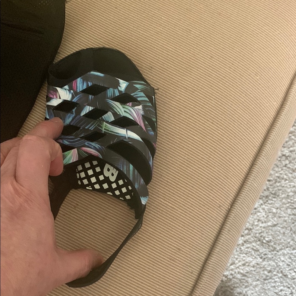 New Balance Black and Multicolor Slip on for Pilates and yoga. - Picture 3 of 6